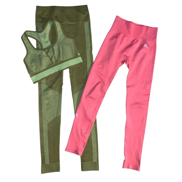 Fabletics Women's Rare Active Set - Picture 7 of 9